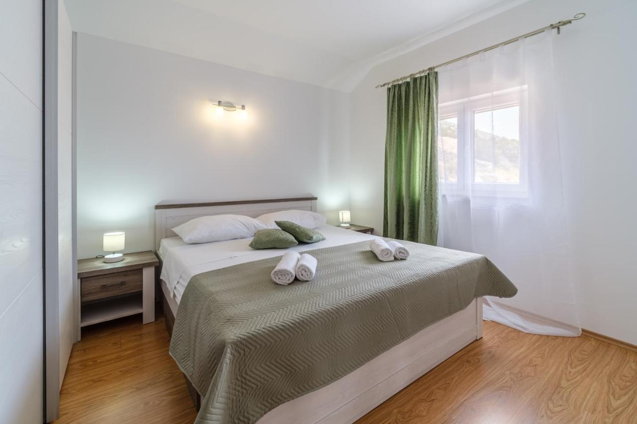Rooms Plaza Divuje Murvica  Eksteriør bilde